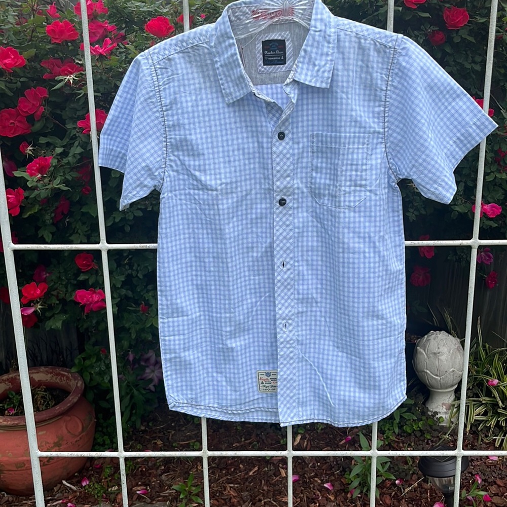 Napoleon boy’s shirt , NWT,size 13/14 year olds,color blue and white